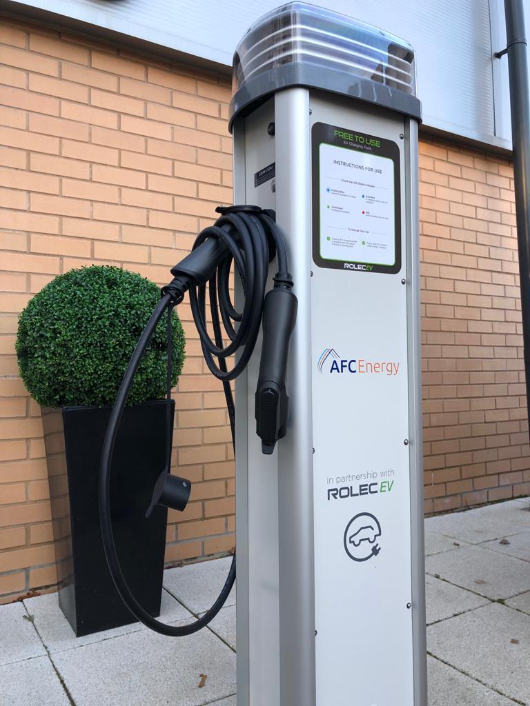 Hydrogen fuel cell electric vehicle charger aims to solve capacity