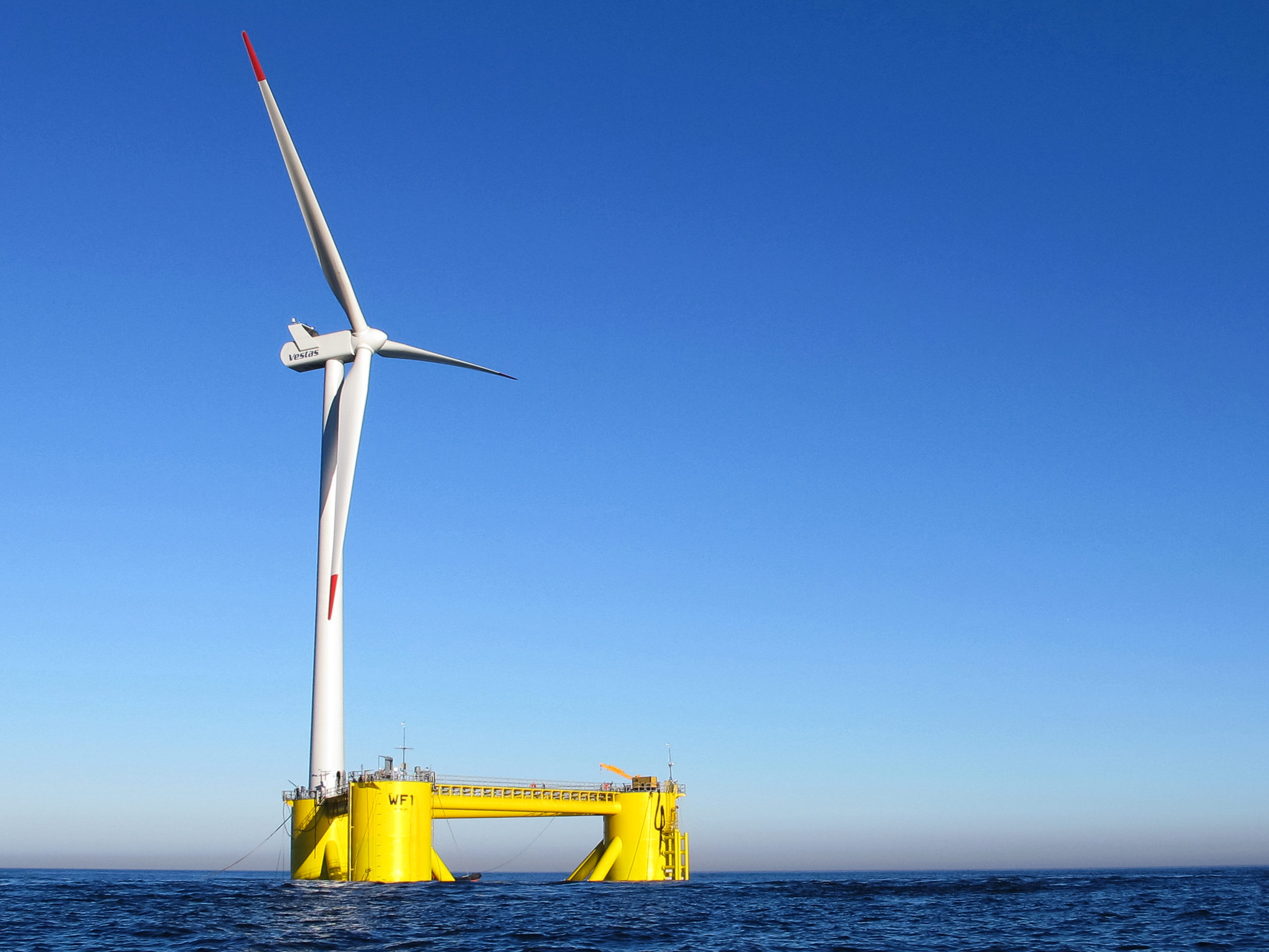 Total plans floating wind turbines in Celtic sea