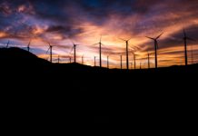 Capping onshore wind farms at 20 GW “could add £125 to home bills”; ECIU