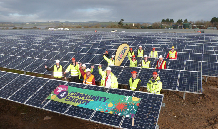Community Energy England backs Labour on £1 Bn boost for local power