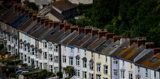 How to improve terrace house energy efficiency