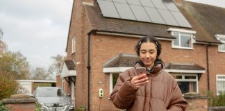 EV drivers “seven times more likely” to have home solar installed