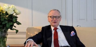 Act faster, or miss 2035 power decarb target, CCC urges government