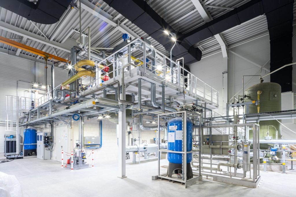 RWE Pilots Green Hydrogen Production at Lingen Plant in Germany