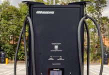 Mercedes adds VEV as TruckCharge service provider