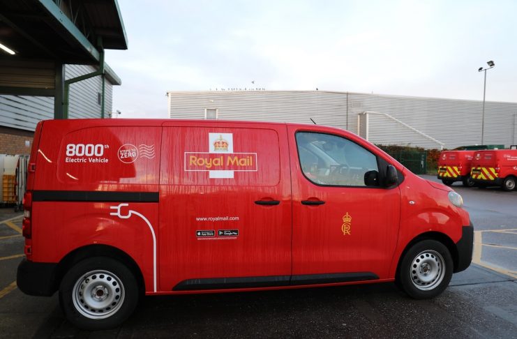 Royal Mail puts 8,000th EV into service