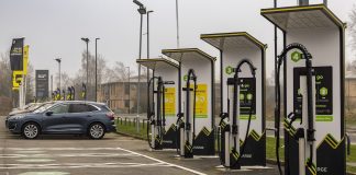 Arnold Clark adds six new ultra-rapid chargers in York