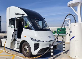 Windrose sets UK charging record for electric HGV using Voltempo HyperCharger
