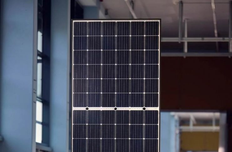 Oxford PV joins Nissan on solar-assisted EV project