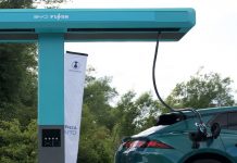 Flash charging from BYD makes its UK debut