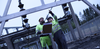 Mitie and Elgin deliver clean energy to local communities with three new UK solar connections