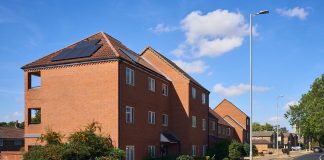 E.ON and Allume unlocking the triple benefits of solar, battery and flexibility for social housing