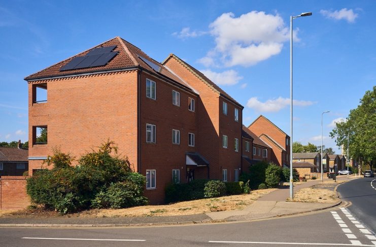 E.ON and Allume unlocking the triple benefits of solar, battery and flexibility for social housing