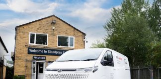 Electric Maxus vans added to truck dealer fleet